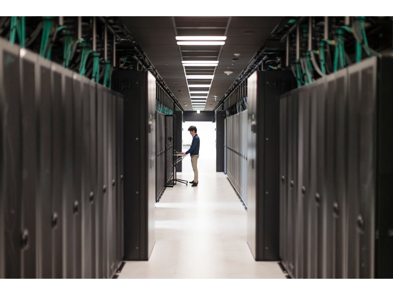 HPE Aruba - Kabelschutz - 12 Ports - IT - RESELL